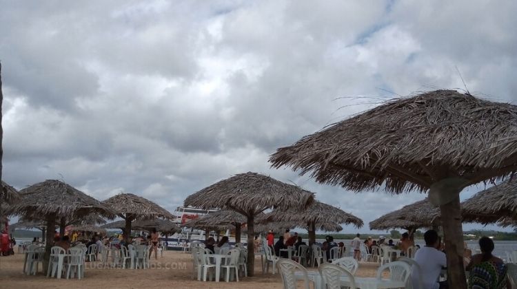 barraquinhas na croa do goré paraíso em aracaju